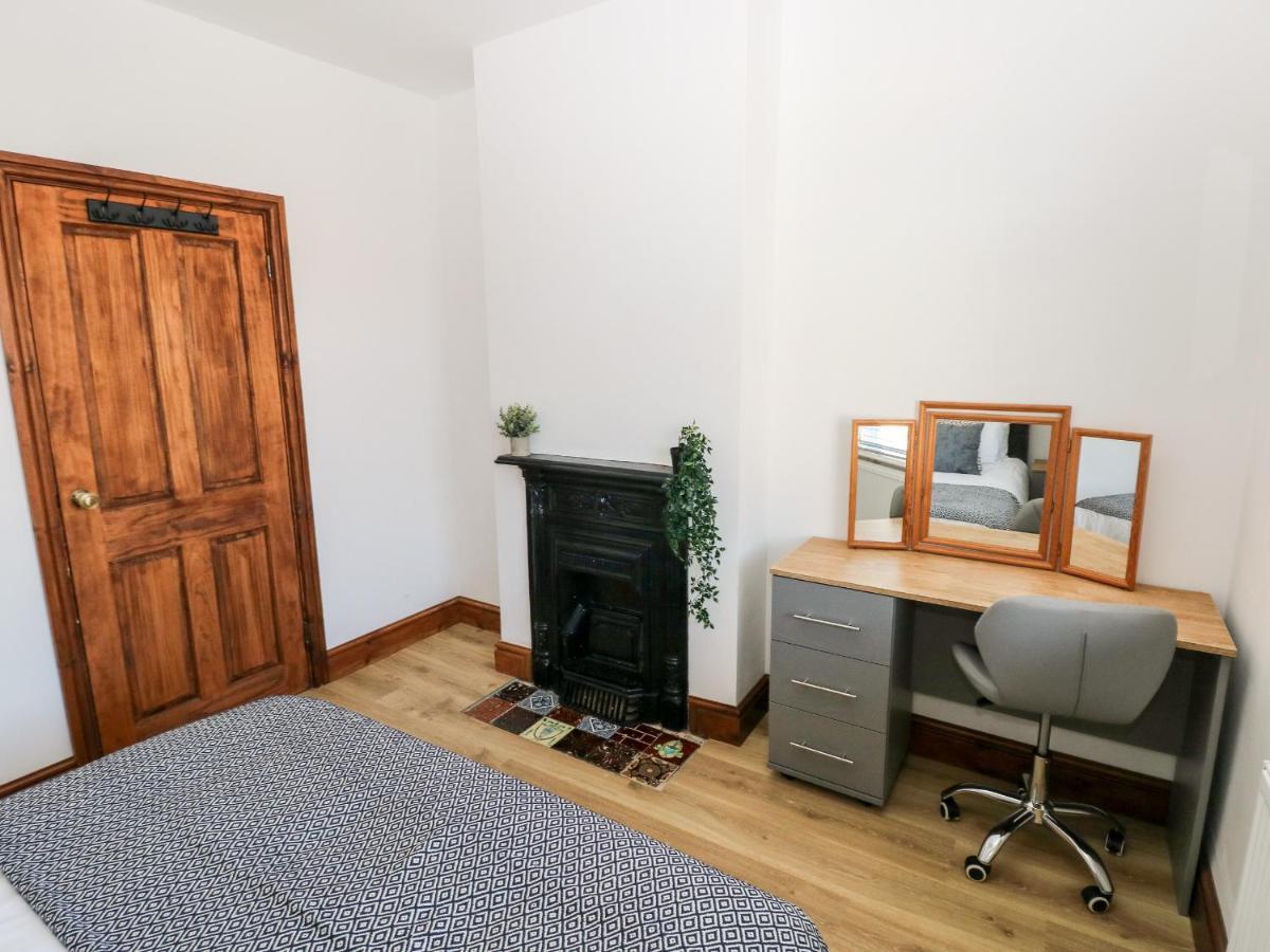 36A Mary Street Apartman Porthcawl Kültér fotó