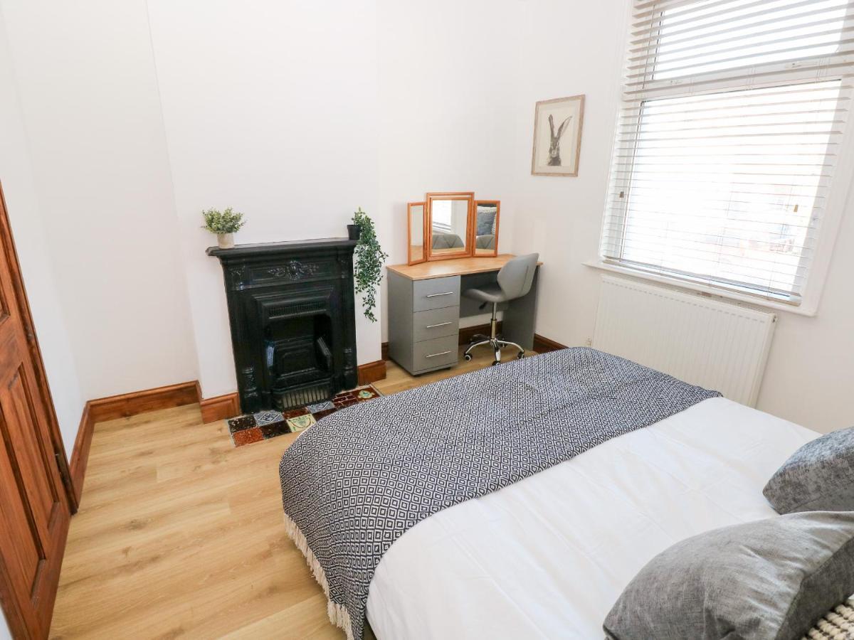 36A Mary Street Apartman Porthcawl Kültér fotó